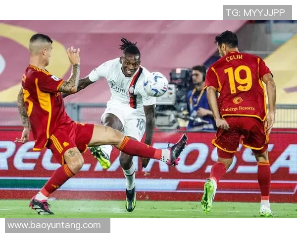 曼联在欧联杯对阵罗马时以惊人7比1逆转胜利的精彩回顾 曼联在欧联杯对阵罗马时以惊人7比1逆转胜利的精彩回顾